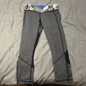 Gray lululemon cropped leggings size 6
